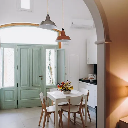 Mare Adesso 폴리나노 아마레