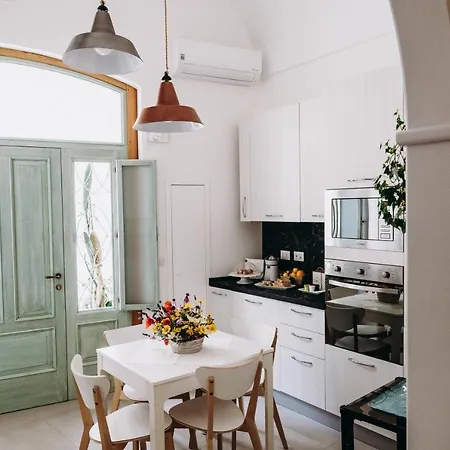 Mare Adesso Apartment
